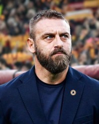 开云移动端-【观察】德罗西出任罗马主帅，平民英雄护卫精神圣火